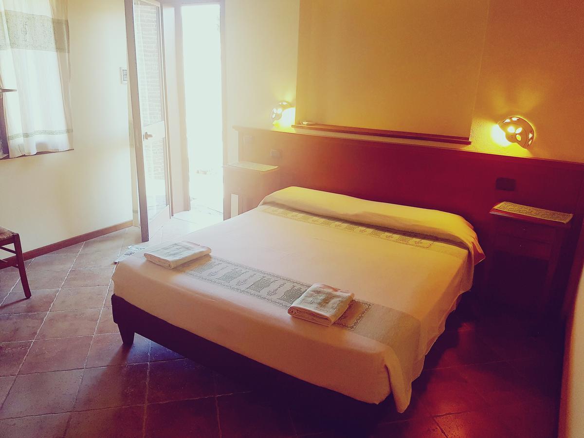 Agriturismo Gennemara Couette-café Perdaxius