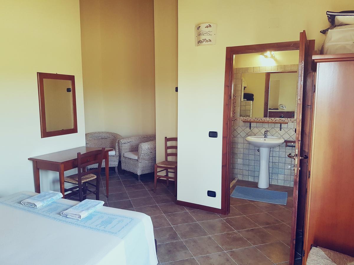 Couette-café Agriturismo Gennemara Perdaxius
